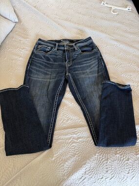 BKE Men's Medium-Dark Blue Straight Jeans